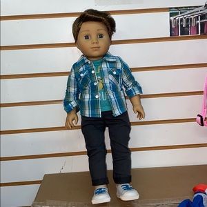 American girl doll (great condition)